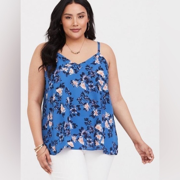 NWT Torrid Georgette Blue Floral Tank size 0 - Picture 1 of 5
